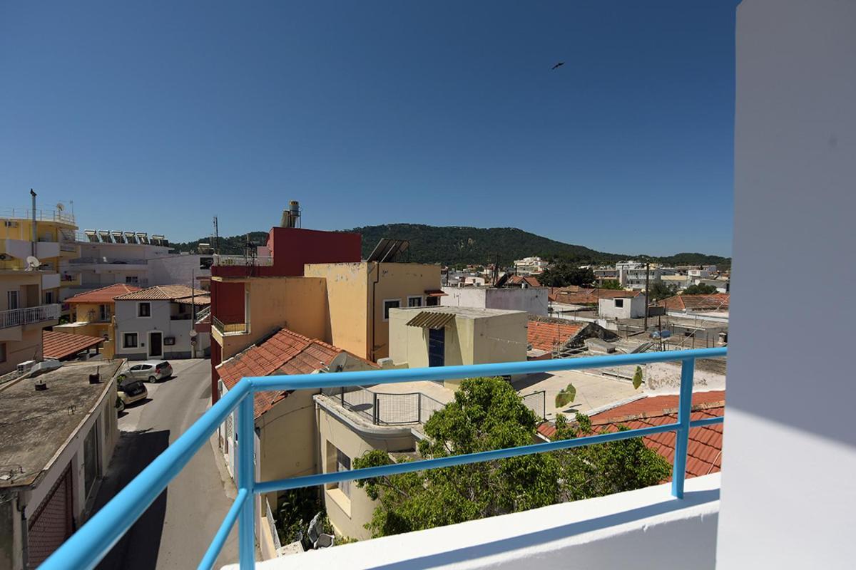 Happy Days Home Apartment Und Studio/Penthouse Ialysos  Exterior photo